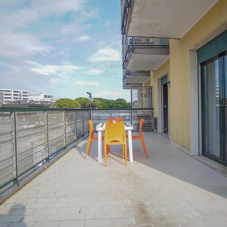 Appartamento Nuovo Centralissimo 150 Mt Dal Mare Лидо ди Йезоло Екстериор снимка